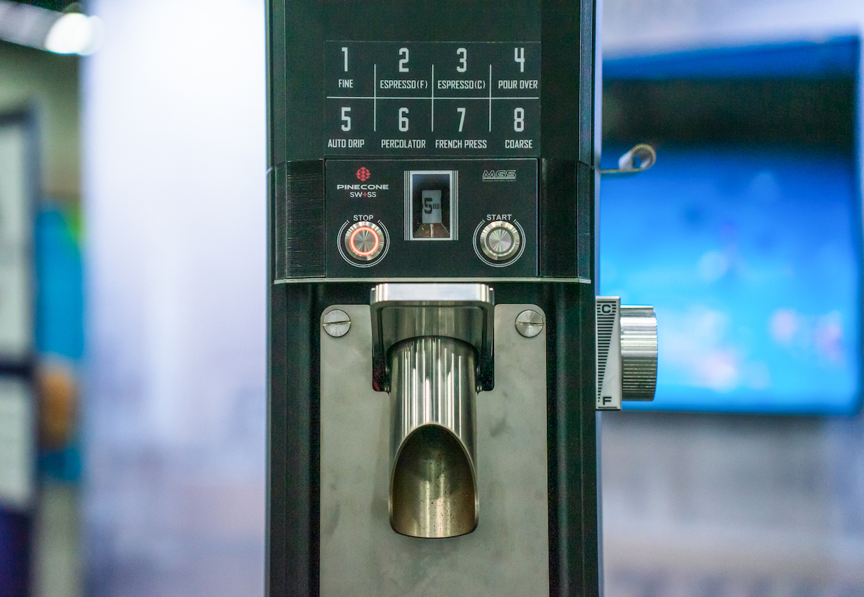 Pinecone-Foxtail-coffee-grinder